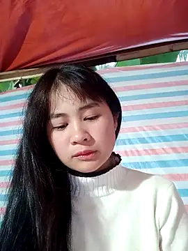 Him MountainGirl online show from 2, 2, 2026