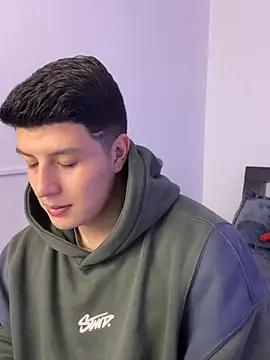 Goldenknight33 online show from 18, 2, 2026