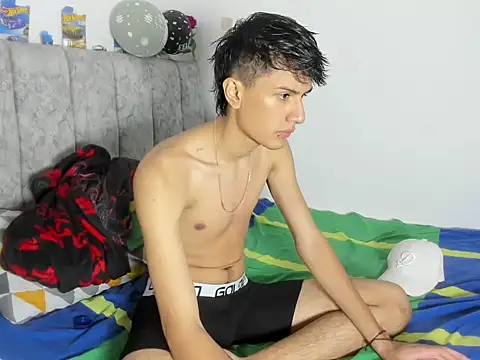 Snapshot of Andycillo chatting on 23, 12, 2025 Andycillo online show from 23, 12, 2025