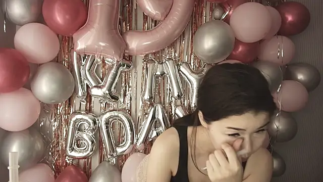 Snapshot of kimyjina chatting on 31, 5, 2026 kimyjina online show from 31, 5, 2026