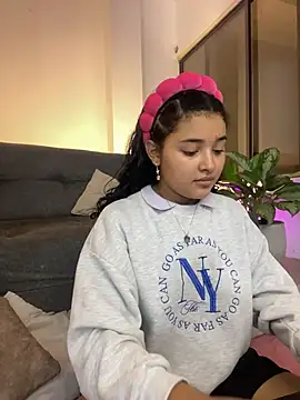 ladulcemary  online show from 16, 1, 2026