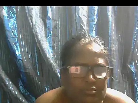 Snapshot of Exotic_indian95 chatting on 5, 1, 2026 Exotic indian95 online show from 5, 1, 2026