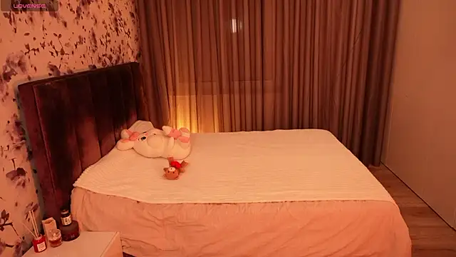 Snapshot of ChloeSpark chatting on 14, 2, 2026 ChloeSpark online show from 14, 2, 2026