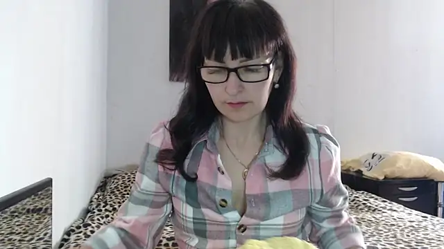 Eila Morigan online show from 22, 4, 2026