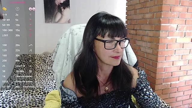 Eila Morigan online show from 8, 6, 2026