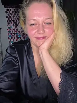 Snapshot of JenniferCarmen chatting on 16, 2, 2026 JenniferCarmen online show from 16, 2, 2026