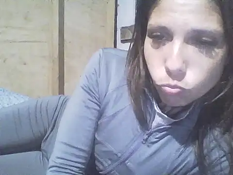 Snapshot of FridahBeli chatting on 27, 4, 2026 FridahBeli online show from 27, 4, 2026