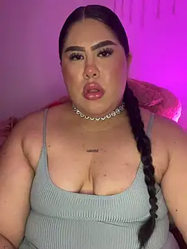 Mia Carters online show from 28, 2, 2026