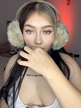 Daniela ruizz online show from 26, 3, 2026