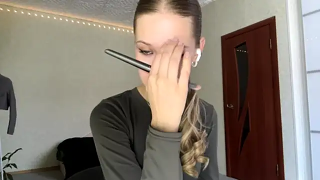 Snapshot of ZaidaSchwarten chatting on 10, 1, 2026 ZaidaSchwarten online show from 10, 1, 2026