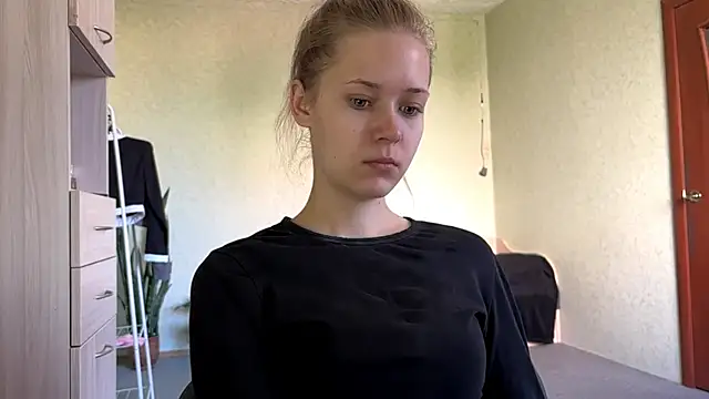 Snapshot of ZaidaSchwarten chatting on 3, 6, 2026 ZaidaSchwarten online show from 3, 6, 2026