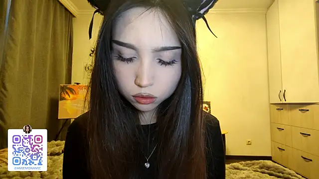 Snapshot of Qwami_Amie chatting on 18, 1, 2026 Qwami Amie online show from 18, 1, 2026