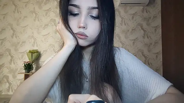 Qwami Amie online show from 13, 3, 2026