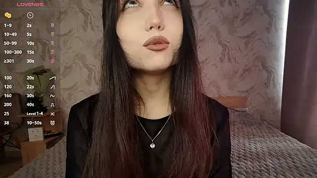 Qwami Amie online show from 6, 4, 2026