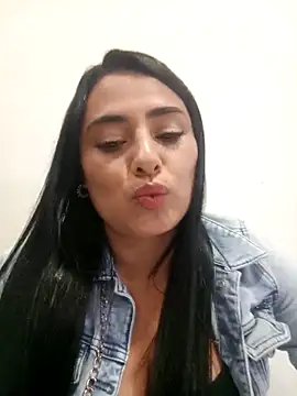 sara nina online show from 20, 12, 2025