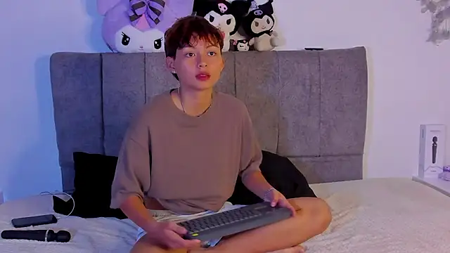 tefi meow  online show from 12, 3, 2026