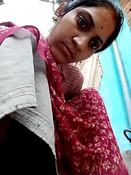 Snapshot of Chayna_singh chatting on 17, 5, 2026 Chayna singh online show from 17, 5, 2026