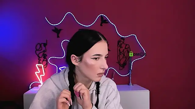 alia skay online show from 3, 6, 2026