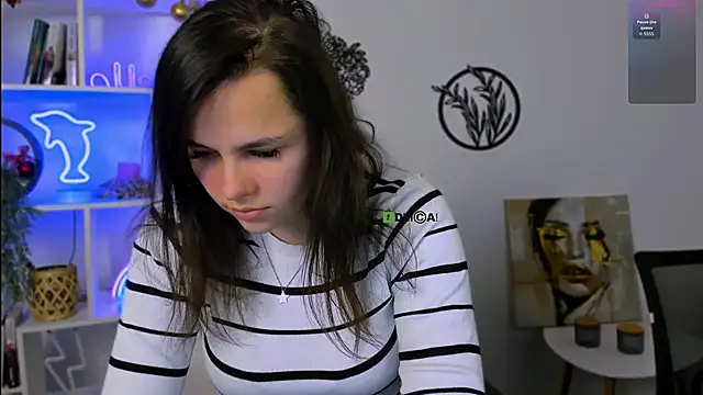 Snapshot of astra_opal chatting on 12, 1, 2026 astra opal online show from 12, 1, 2026