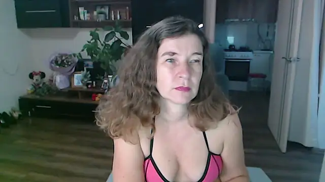 SofiaBoone online show from 8, 1, 2026