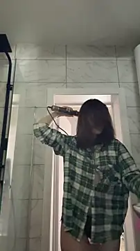 LucieBliss online show from 16, 4, 2026