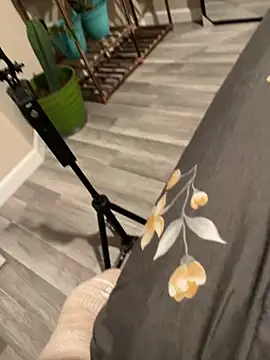 kissmyarch online show from 16, 12, 2025