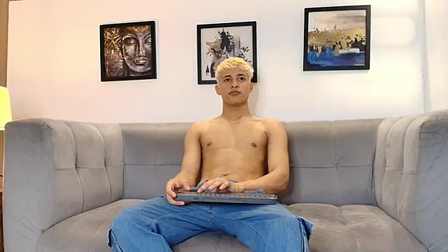 YOUNG GUYS1 online show from 25, 3, 2026