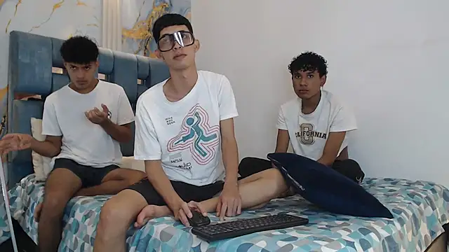 SWEET RABBIT1 online show from 7, 1, 2026