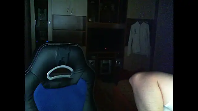 GymGuy0505 online show from 7, 5, 2026