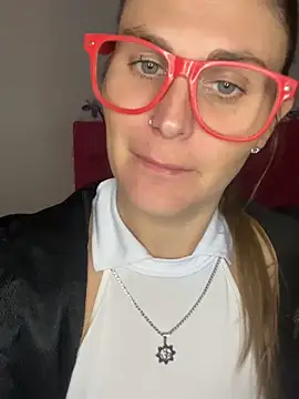 Snapshot of rubia_culonaa chatting on 19, 5, 2026 rubia culonaa online show from 19, 5, 2026