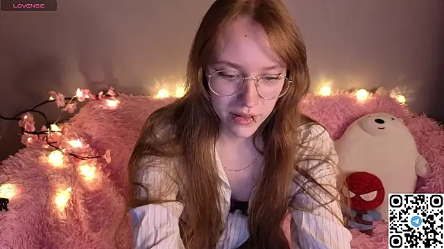 EmmaPratt online show from 14, 1, 2026