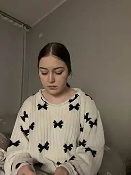 Yaseniya  online show from 8, 2, 2026