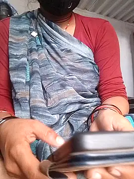 Aaisha 01 online show from 13, 2, 2026