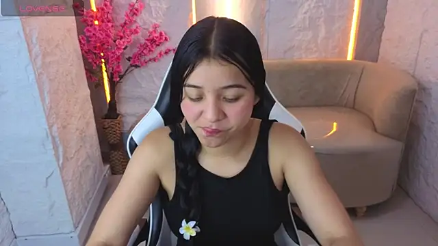 Sofi Adams Tx online show from 19, 12, 2025