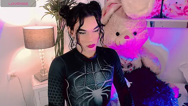 agathaferrer3 online show from 18, 12, 2025