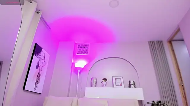 Sensual shannell online show from 15, 4, 2026