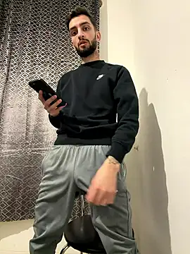 Juliann69Ramiro online show from 8, 1, 2026