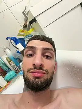 Juliann69Ramiro online show from 3, 7, 2026
