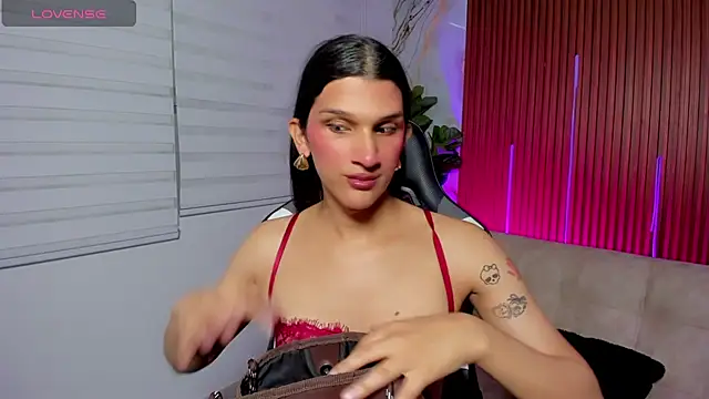 Snapshot of Bianca_baldwin_ chatting on 1, 6, 2026 Bianca baldwin online show from 1, 6, 2026