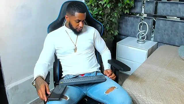 Snapshot of jay_jhonson01 chatting on 20, 2, 2026 jay jhonson01 online show from 20, 2, 2026