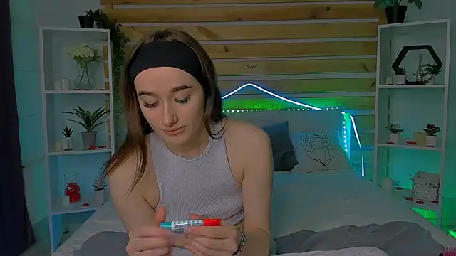 Evis Dailyy online show from 12, 2, 2026