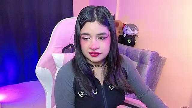 bonnieTaylor1 online show from 6, 1, 2026