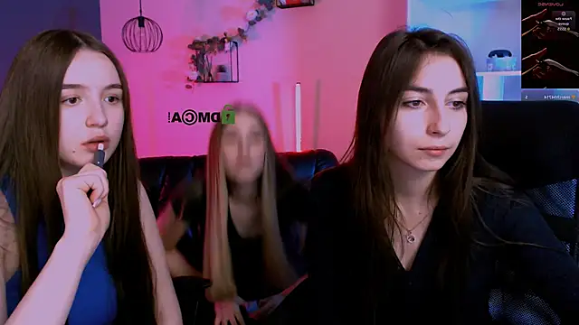 mila firee online show from 23, 3, 2026