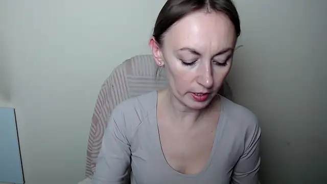 LiaSeass  online show from 27, 3, 2026