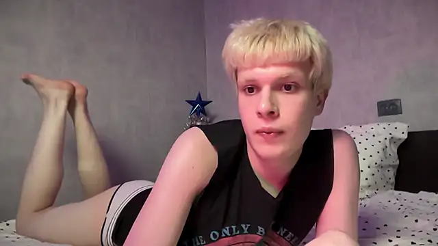 Nikikitty0 online show from 9, 1, 2026