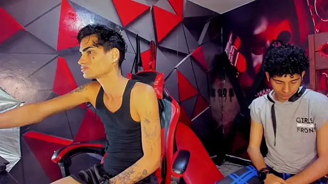 Hot Boys Without Limits online show from 13, 1, 2026