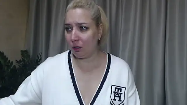 sweetpussy13 online show from 3, 10, 2025