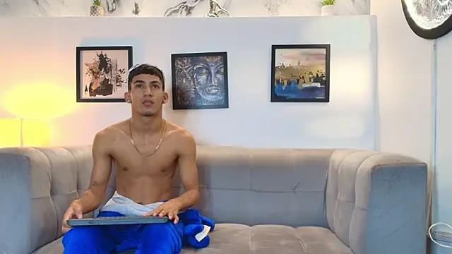 DIAMOND BLACKS online show from 7, 2, 2026