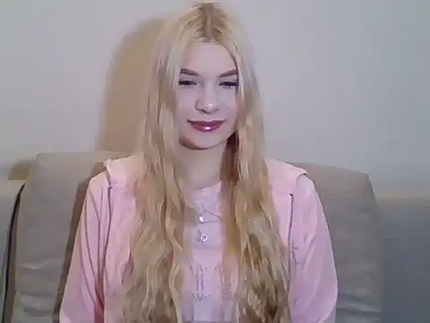 Snapshot of GeorginaLovely chatting on 14, 1, 2026 GeorginaLovely online show from 14, 1, 2026
