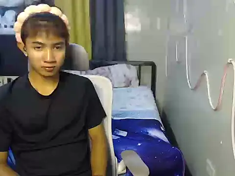Ur hottestjonny online show from 16, 6, 2026
